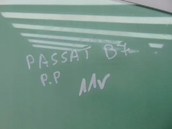 Sivulasi OEM SZYBA BOCZNA 11r etu-oikea VW Passat image 3