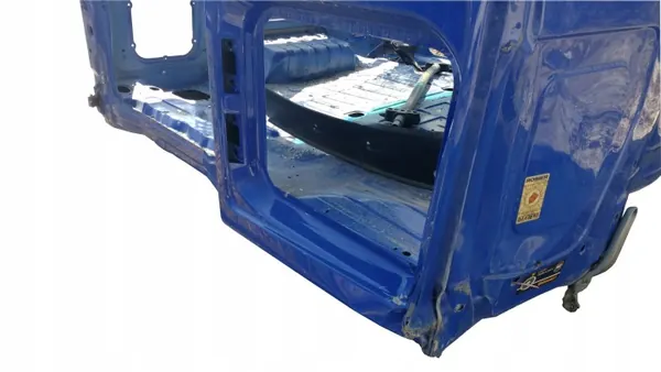 Mercedes Actros MP4 Big Space Cabine OEM A9060000000 image 6