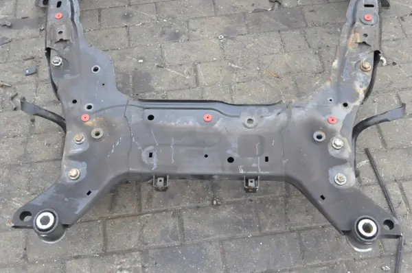 Volvo XC60 I 2.0 D4 Ophangingdrager OEM 31406808 image 5