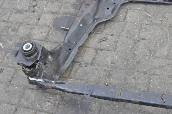 Volvo XC60 I 2.0 D4 Ophangingdrager OEM 31406808 image 7