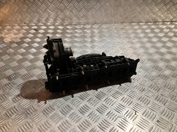 Mercedes 2.2CDI 651 Ansaugkrümmer OEM A6510904937 image 3