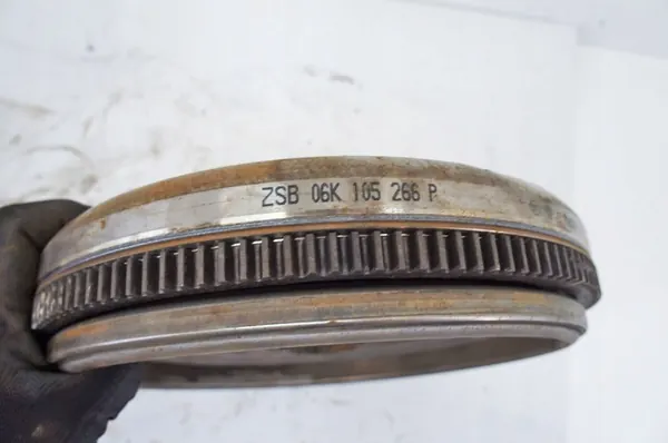 Audi A3 III 8V 2.0i Volante UA285 06K105266P image 6