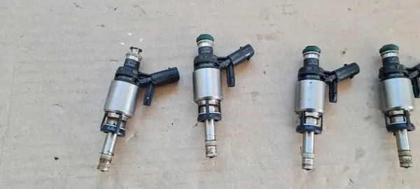 Q5 80A Iniettore di Carburante 2.0 TFSI 06A906036K image 3