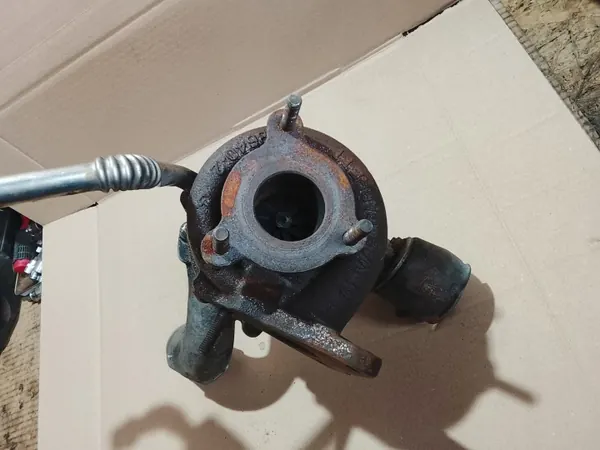 Turbo Garrett OEM 708639-0006 para 1.9L 115/120CV image 7