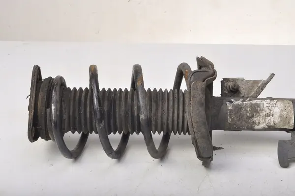 VOLVO V40 II Ammortizzatore Anteriore Sinistro 31317921 image 2