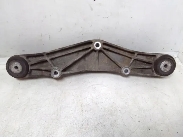 Soporte diferencial trasero Volkswagen Phaeton OEM 3D0599285A image 3