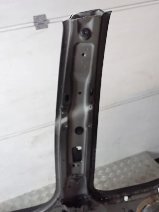 Oikea Pylväs BMW 118i F20 Post-Lift OEM 668 11368 image 6
