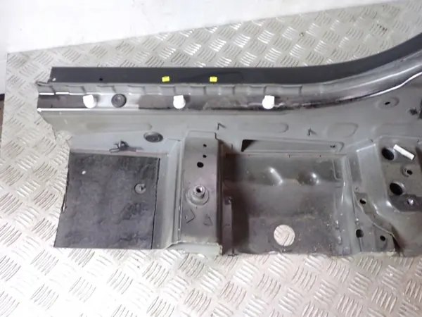 Oikea Pylväs BMW 118i F20 Post-Lift OEM 668 11368 image 7