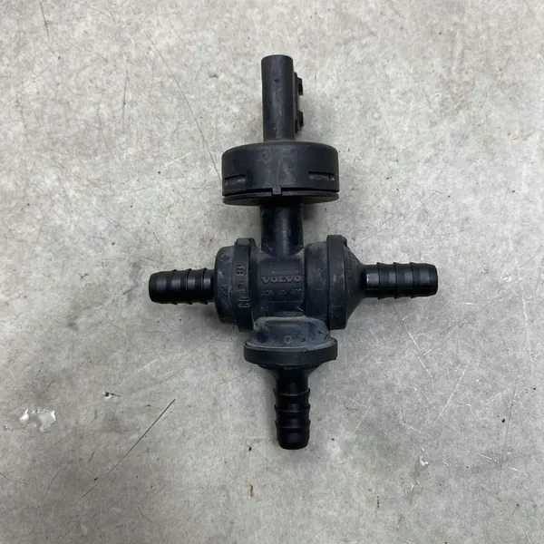 Válvula de Vácuo V70 II XC70 II S60 I S80 I XC90 I image 2