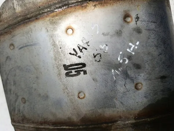 Toyota Yaris IV einddemper OEM 1K003S3 - Gebruikt image 8