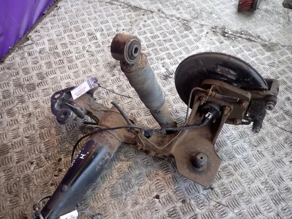 Opel Combo C taka-akselipalkki OEM Zawada-344990- image 4