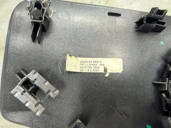Mercedes-Benz W213 Zijstijl Links Voor OEM A2137203508 image 4
