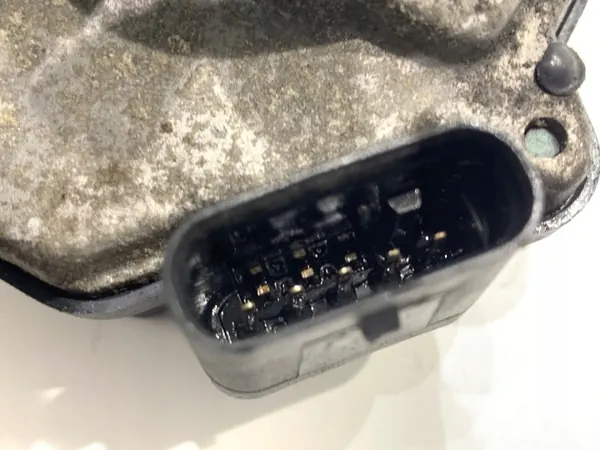 Válvula de ar OEM 35100-2A900 para Kia Carens 1.7 image 3