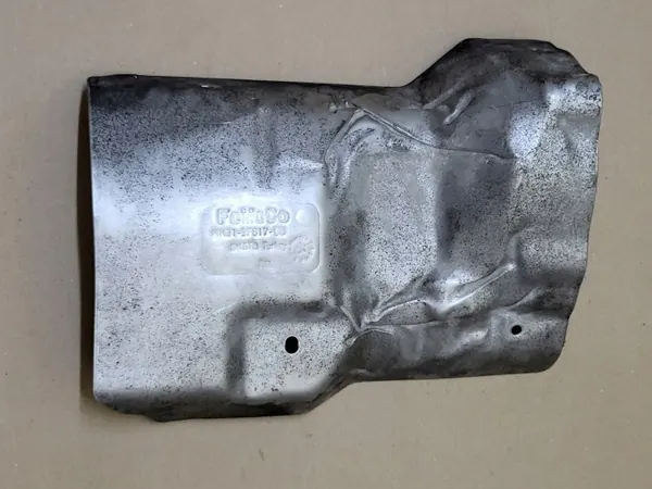 Écran thermique KK31-3F617-CB pour Ford Transit MK8 2022 image 2