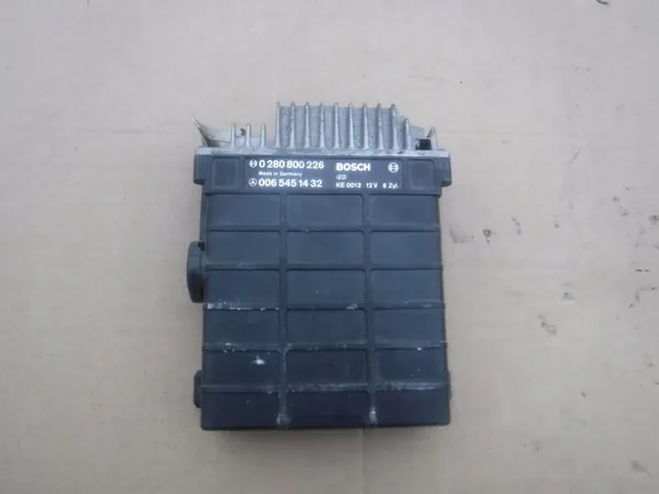 Unidad Control Motor Mercedes W124 OEM 0065451432 image 2