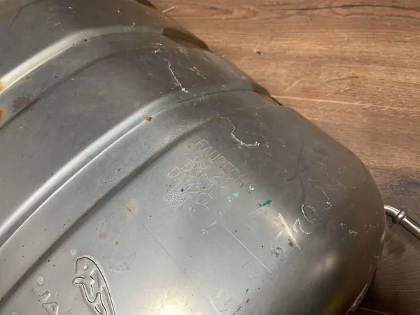Pakoputken Vaimennin OEM 3519D3C3 Range Rover Evoque image 3