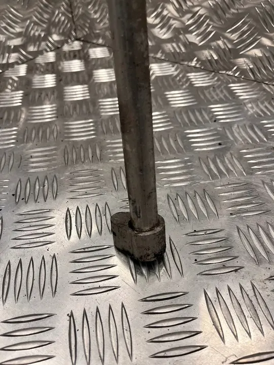 Ilmastointiputki Renault Trafic III OEM 924622085R image 4