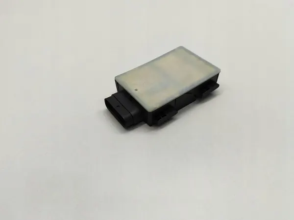 Dodehoekbewakingsmodule BMW 5 G30 G31 G38 6890434 image 2