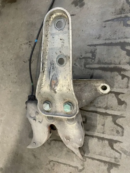 Fechadura Cabine Mercedes Actros OEM A9603176643 - Usado image 5