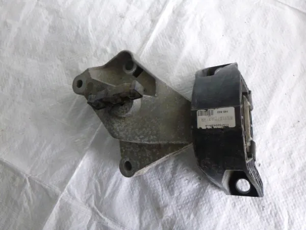 Supporto motore Renault Captur Clio IV image 5
