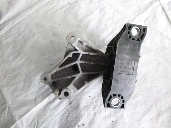 Supporto motore Renault Captur Clio IV image 8