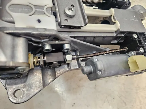 Colonne de direction Mercedes S550 W222 OEM A2224602016 image 7