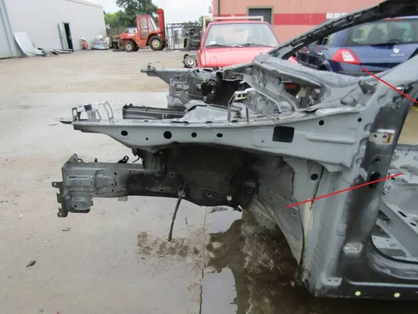 Mazda CX-30 21R Vasen Etu Palkki OEM 46G image 2
