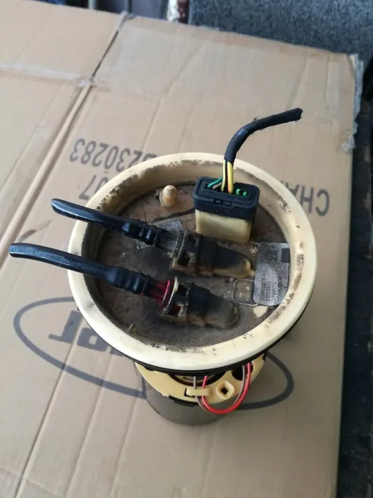 Bomba de Combustível Volvo 31274923 image 3