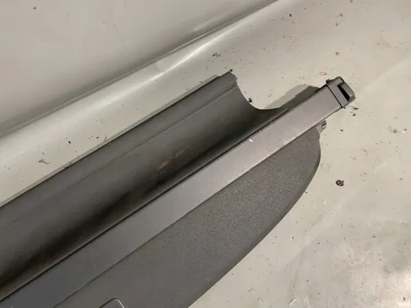 Volvo V50 Store Arrière Coffre OEM 39860407 image 4