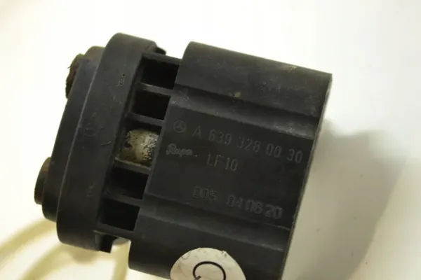 Distribuidor de Bloco de Válvulas OEM 6393280030 Mercedes Vito image 5