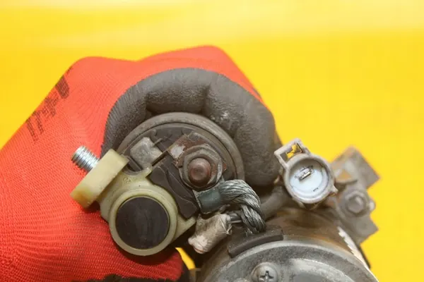 Motor de arranque Mazda 6 II GH 1.8 16V 11 Dientes M000T33271 image 5