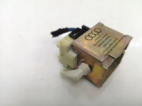 Audi A4 S4 B6 Sensor OEM 40E90528A05 - Gebruikt image 2