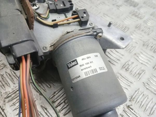 Motor de porta deslizante Dodge Caravan OEM R00100H1 image 3