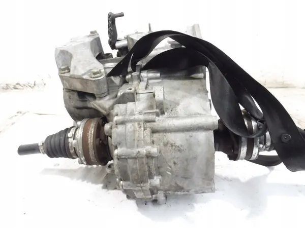 Manual Transmission 6-Speed Audi A3 VW Passat 2.0 TDI image 7