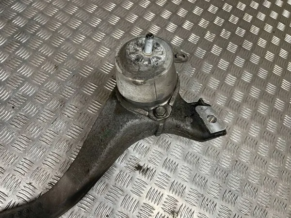 Porsche Cayenne (92A) 2011 Engine Mount Left image 7