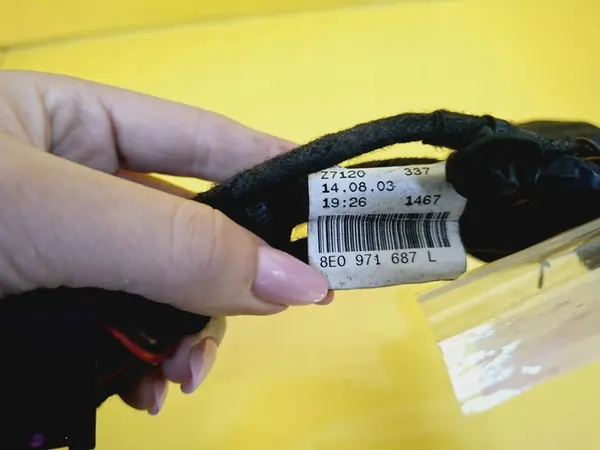 Vasen Takaluukun Kaapeli Audi A4 B6 image 6