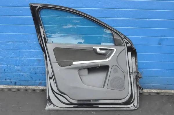 Porta dianteira esquerda Volvo XC60 OEM 205757 - Usado image 8