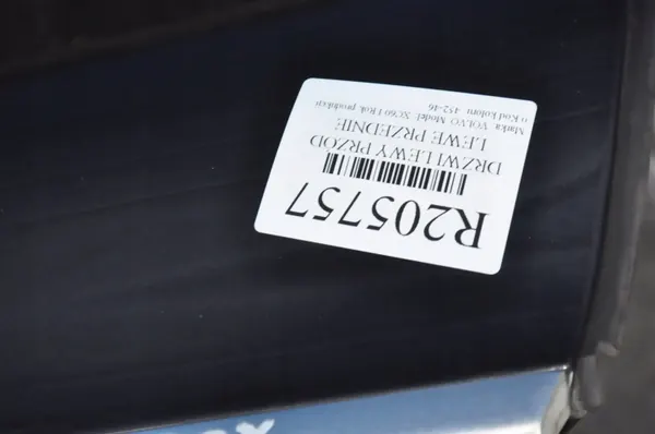 Porta dianteira esquerda Volvo XC60 OEM 205757 - Usado image 9