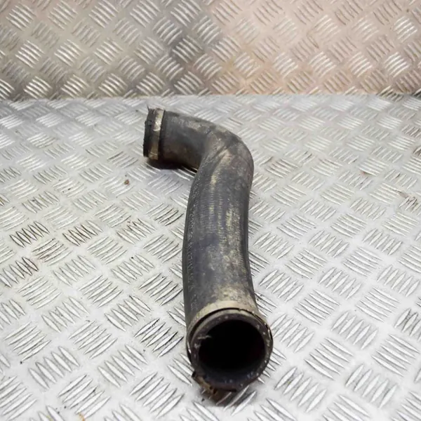 Tubería de intercooler VW TOUAREG 3.0L Diesel 2012 OEM 7P0145737A image 2