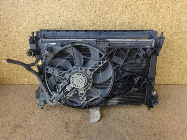 OPEL COMBO III D FIAT DOBLO 1.3 CDTI Supporto Radiatore image 4