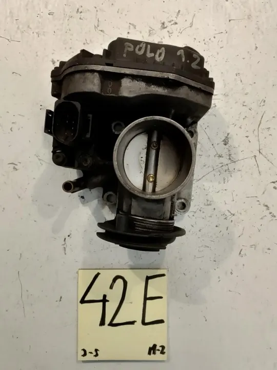 Corps de papillon VW Polo 1.2 Pièce OEM image 2