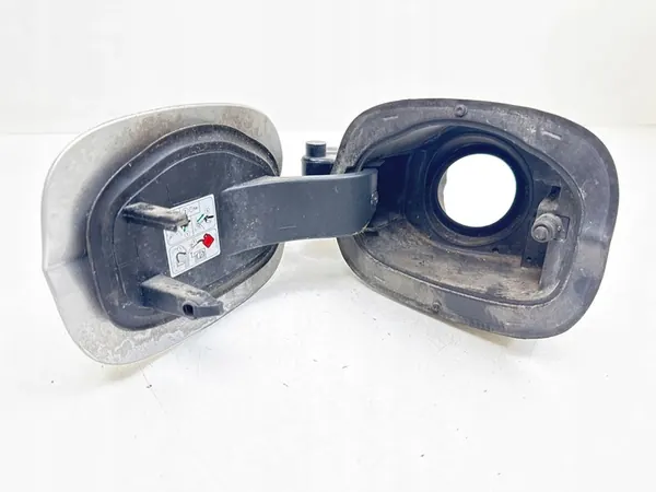 Ford Mondeo MK V 2016 Tampa de Combustível image 3