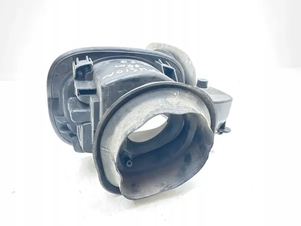 Ford Mondeo MK V 2016 Tampa de Combustível image 4