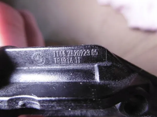 Válvula de vácuo OEM 7620923 para MINI COOPER F56 2.0L image 3
