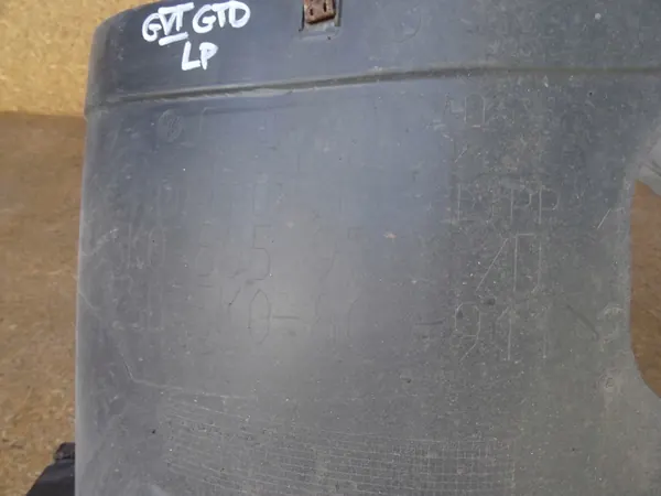 VW GOLF VI 08-12 Left Front Wheel Arch 5K0805973C/D image 4