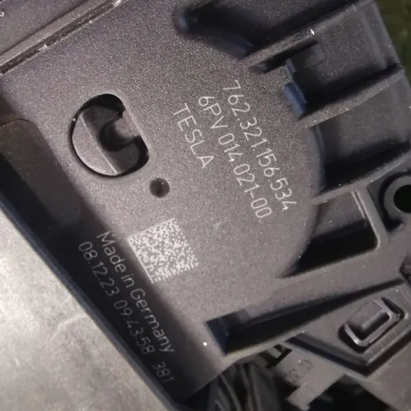 Tesla Model Y Rem Gaspedaal OEM 6PV014021-00 image 4