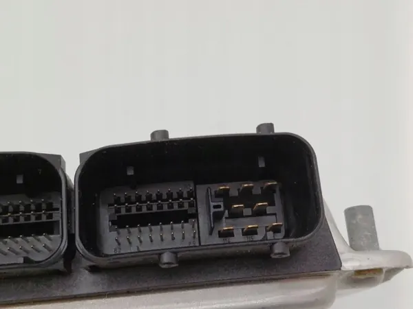 Moottoritietokone OEM DRC94203 Audi A4 B5 1.9 TDI:lle image 5