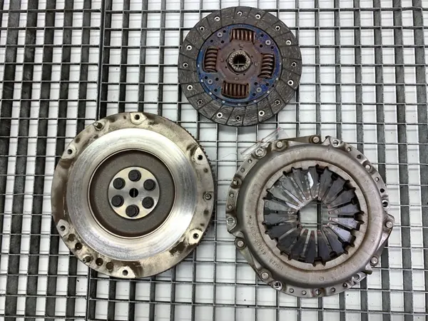 Embreagem KIA Venga 1.4 90CV Manual 41300-23138 image 2