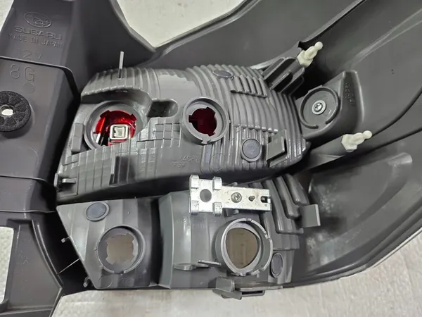 Luz trasera LED izquierda Subaru XV Lift 2016 84912FJ371 image 9