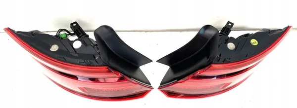 AUDI A3 RS3 8V LIFT LUZ TRASERA IZQUIERDA DERECHA MATRIX 8V4945091 8V4945092 image 2